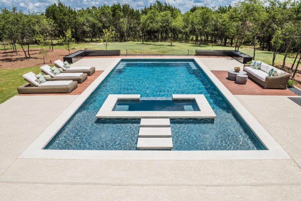 Recommendations for choosing the proper Pool builder mobile al