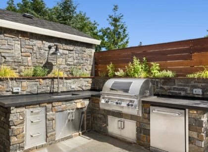 Outdoor Kitchen